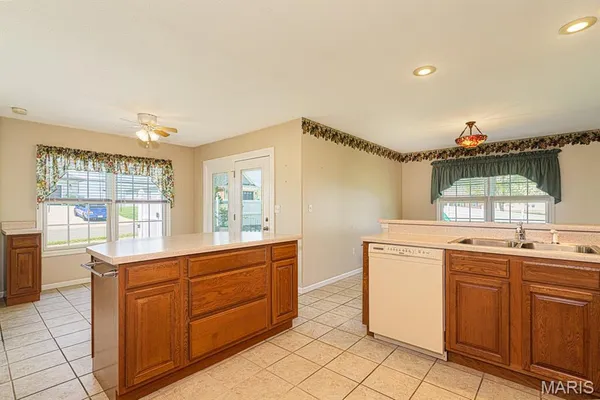 $319,900 | 1415 Overland Drive, Rolla, MO 65401