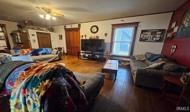 $224,900 | 10 East Green Street, Frankfort, IN 46041