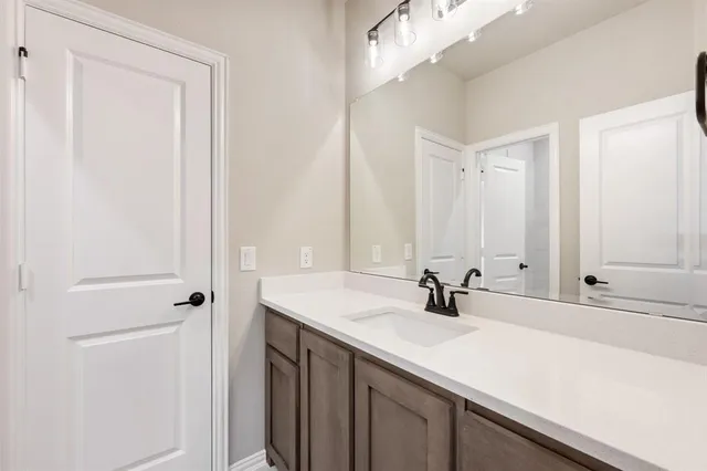 $565,000 | 4013 Alpine Street, Midlothian, TX 76065