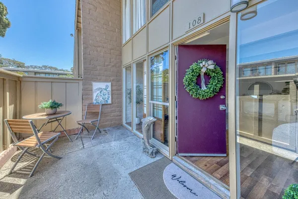 $565,000 | 451 Dela Vina Avenue, Unit 108, Monterey, CA 93940