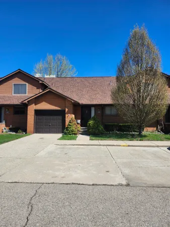 $2,700 | 3668 Old Creek Road, Troy, MI 48084