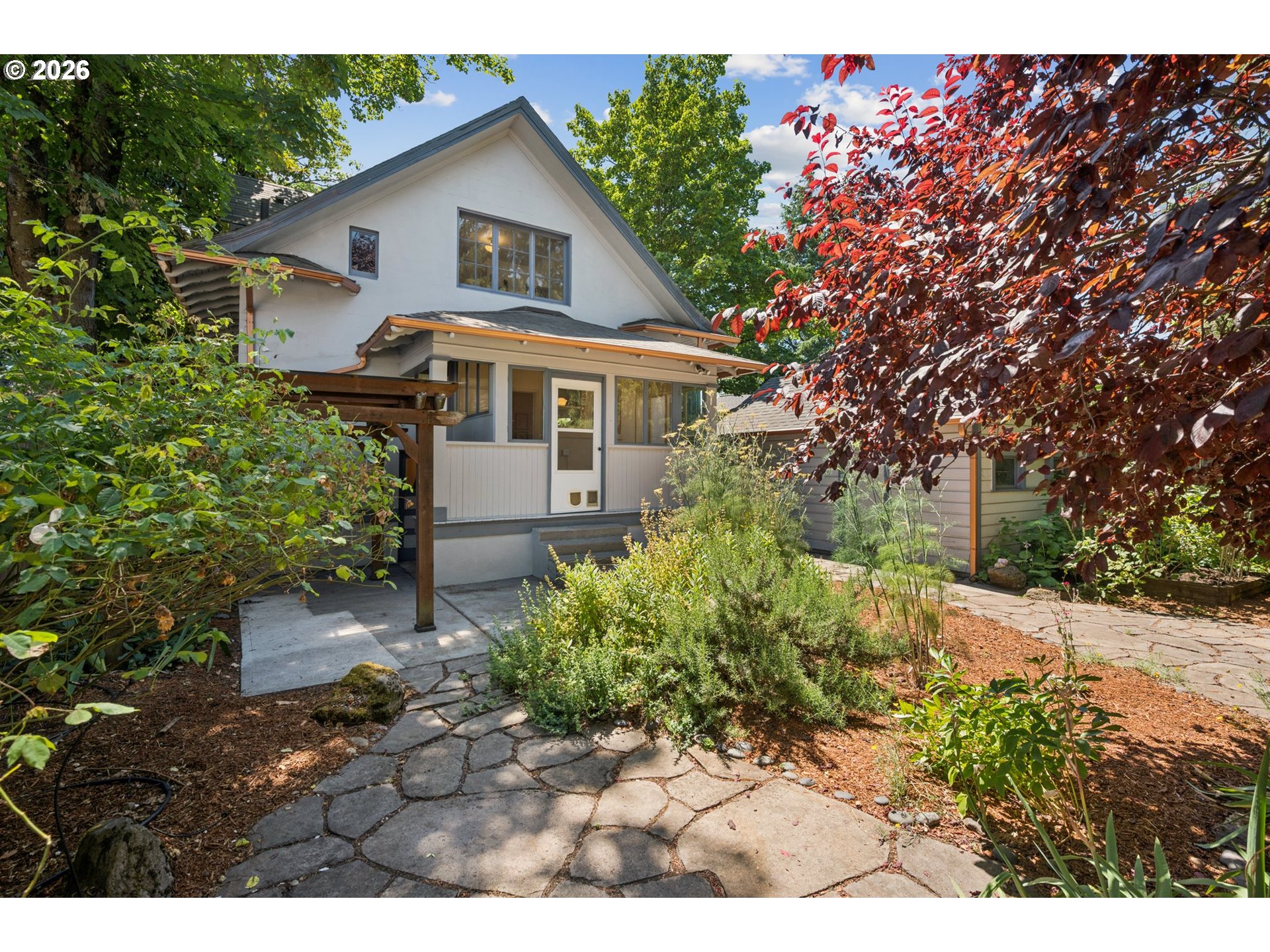 535 North Simpson Street Portland, OR 97217 - Photo 32 of 38 Backyard