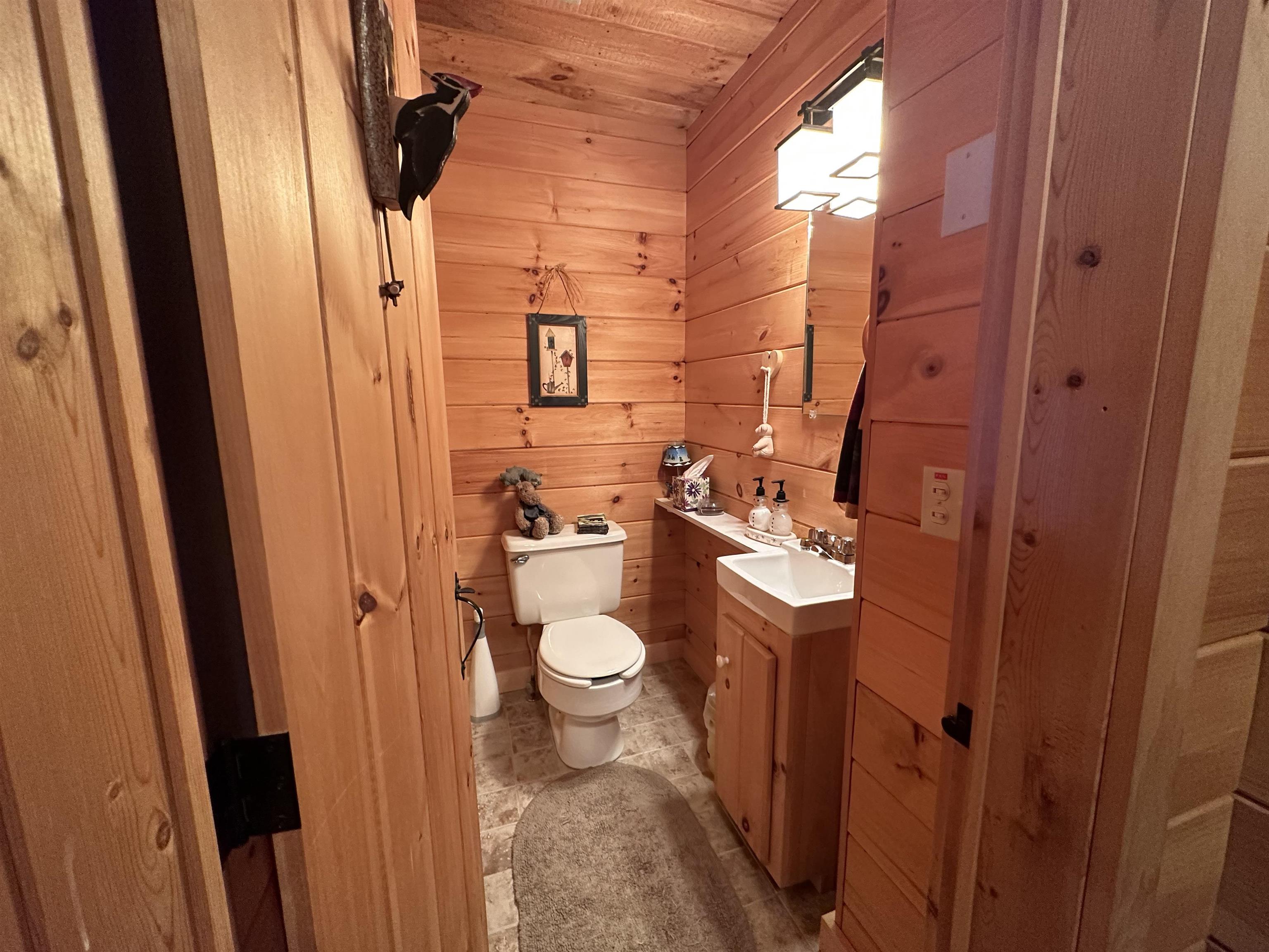 50 Timber Lane Wardsboro, VT 05360 - Photo 14 of 36