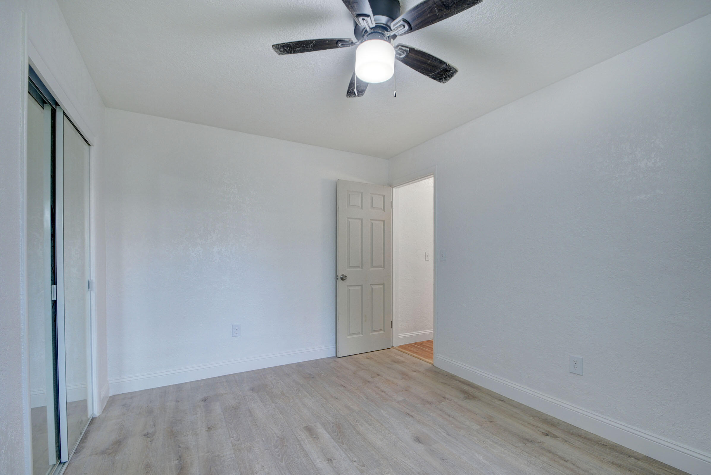 4258 Coconut Road Lake Worth, FL 33461 - Photo 18 of 50 17_duplex (17)