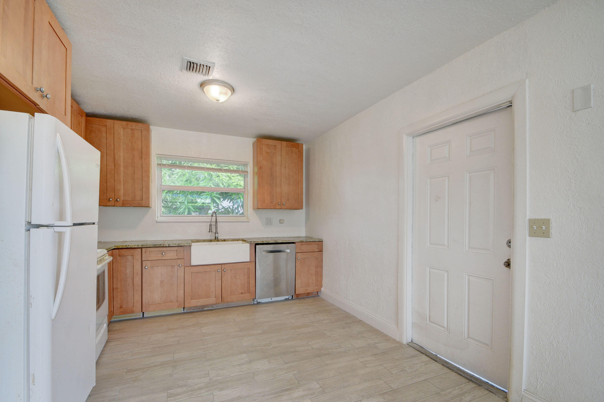 4258 Coconut Road Lake Worth, FL 33461 - Photo 23 of 50 22_duplex (22)