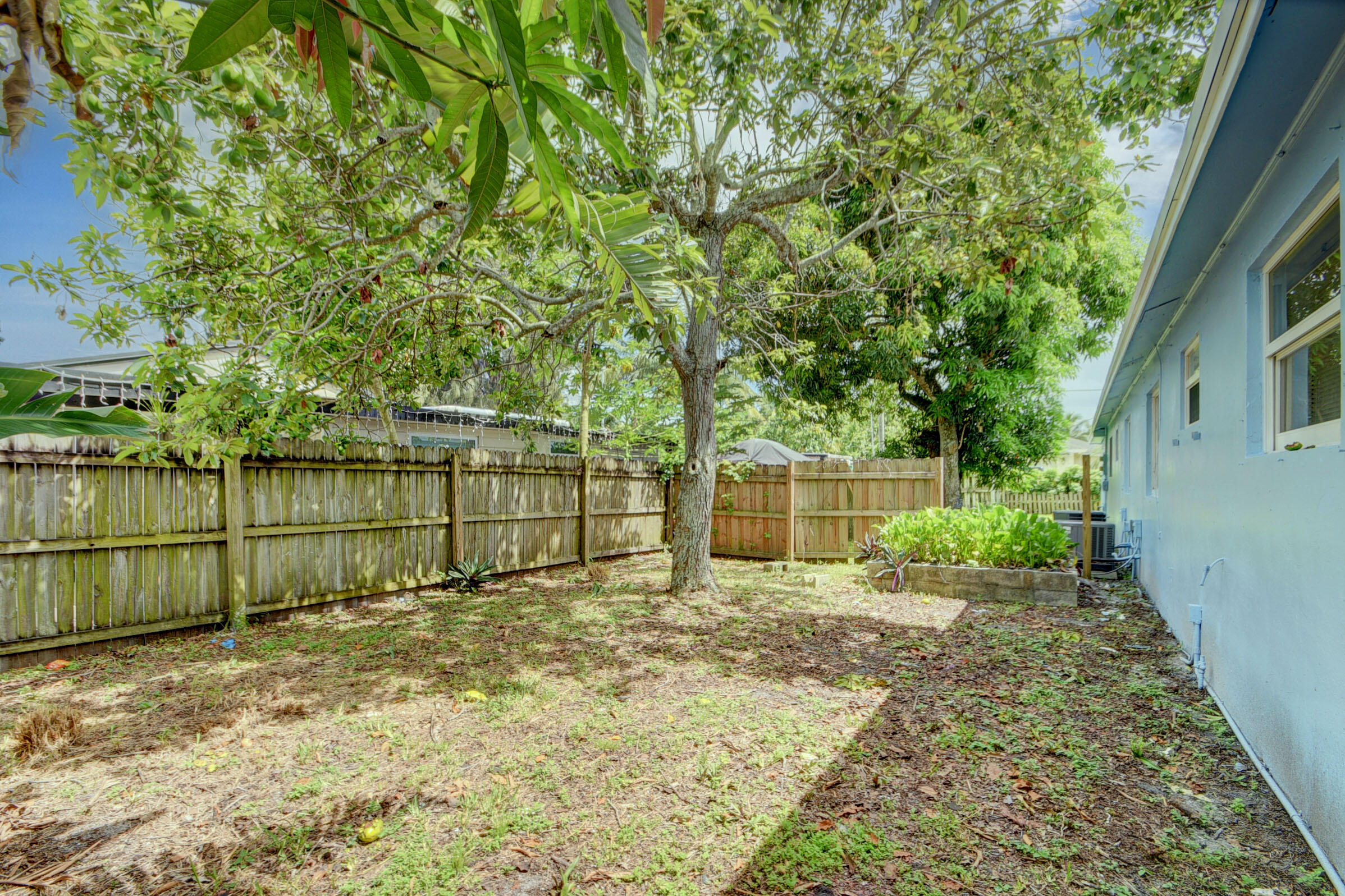 4258 Coconut Road Lake Worth, FL 33461 - Photo 30 of 50 29_duplex (29)