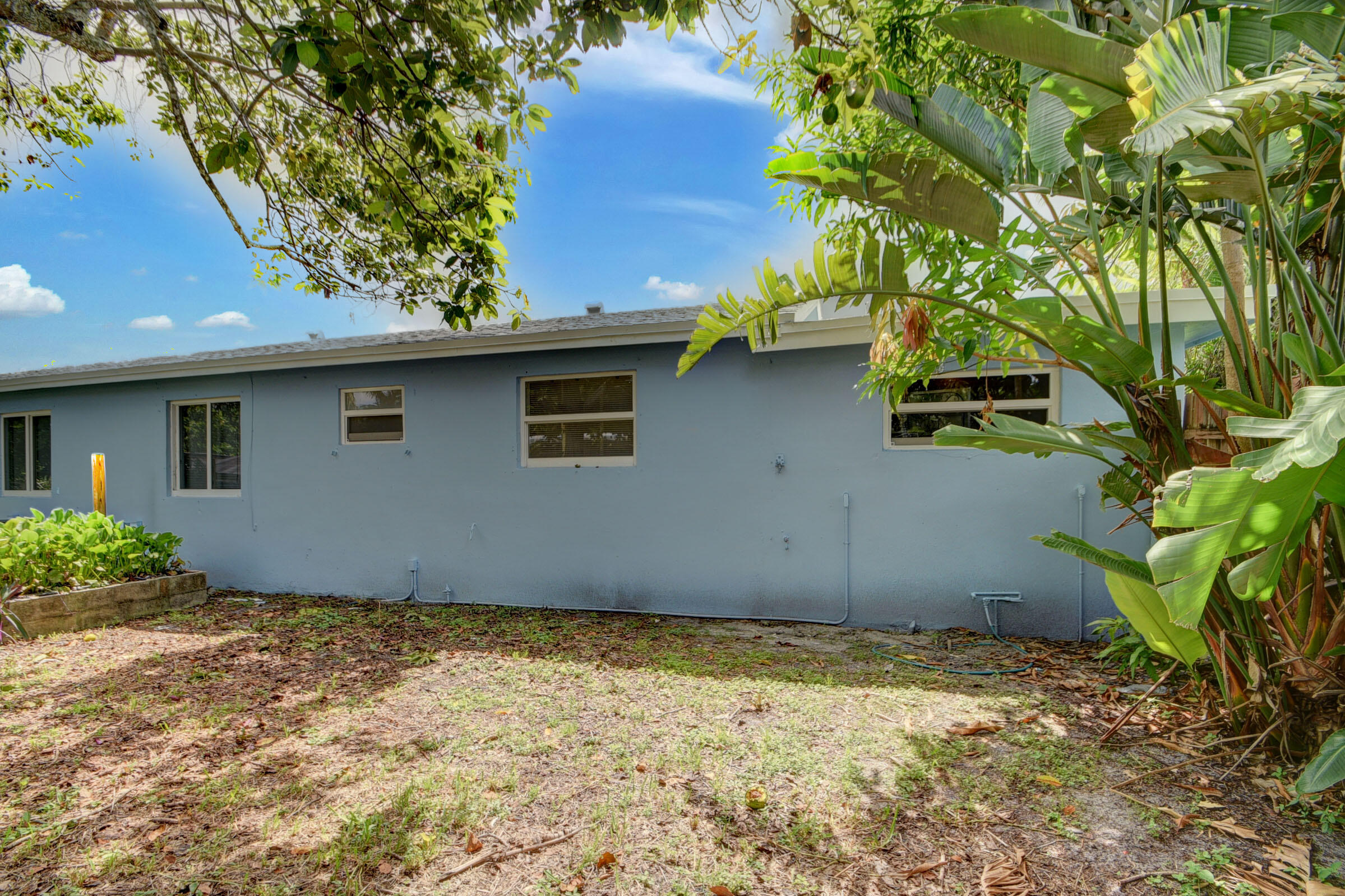 4258 Coconut Road Lake Worth, FL 33461 - Photo 31 of 50 30_duplex (30)