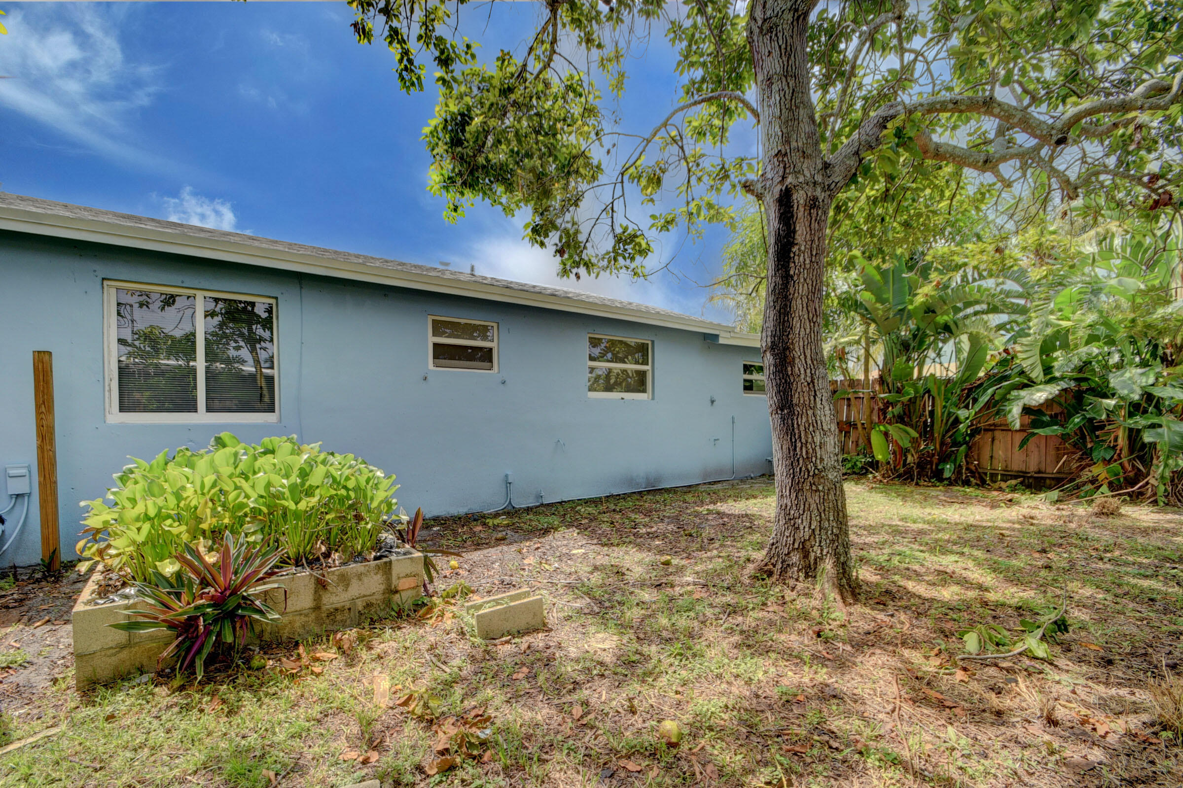 4258 Coconut Road Lake Worth, FL 33461 - Photo 33 of 50 32_duplex (32)