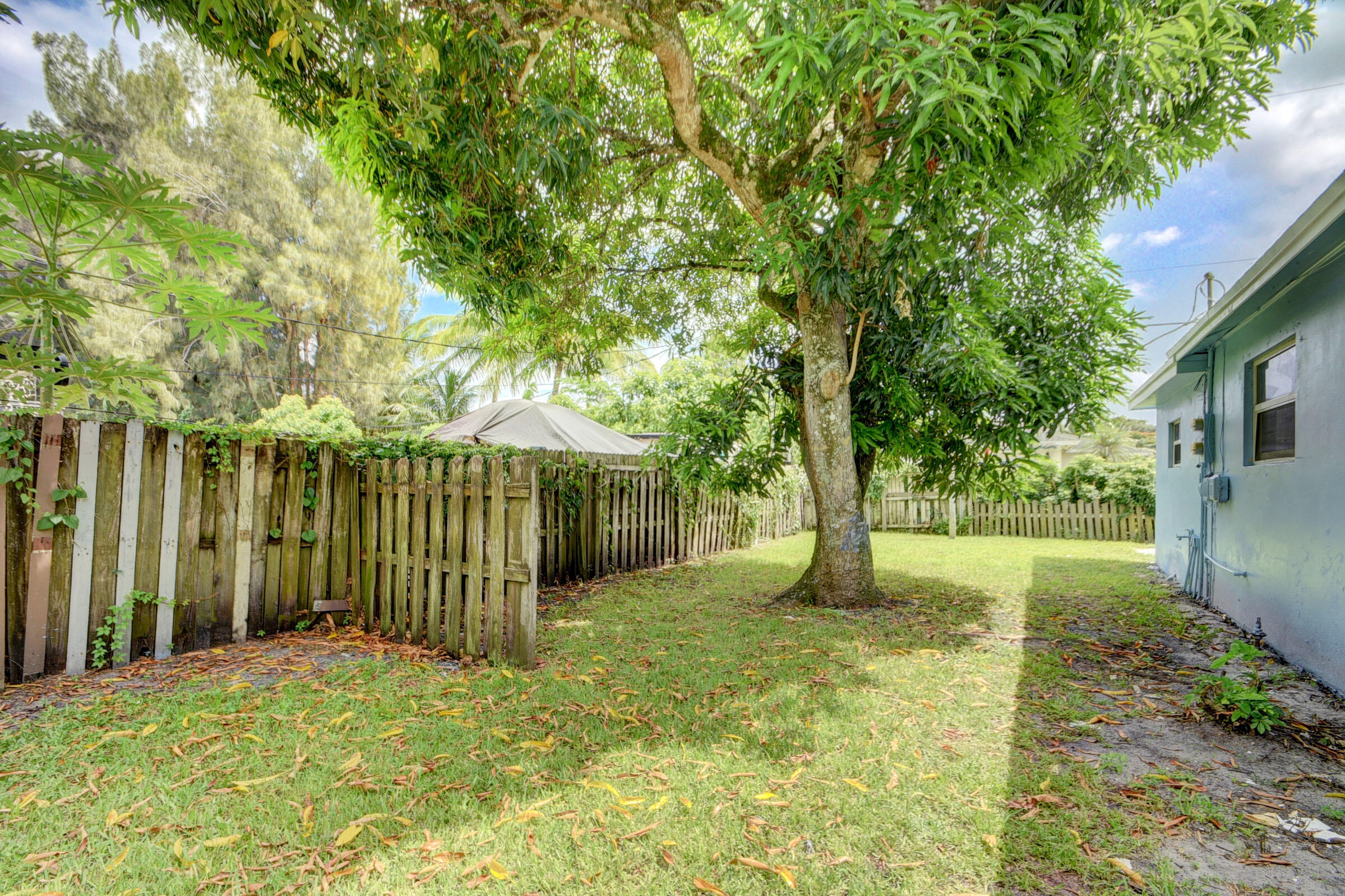 4258 Coconut Road Lake Worth, FL 33461 - Photo 35 of 50 34_duplex (34)