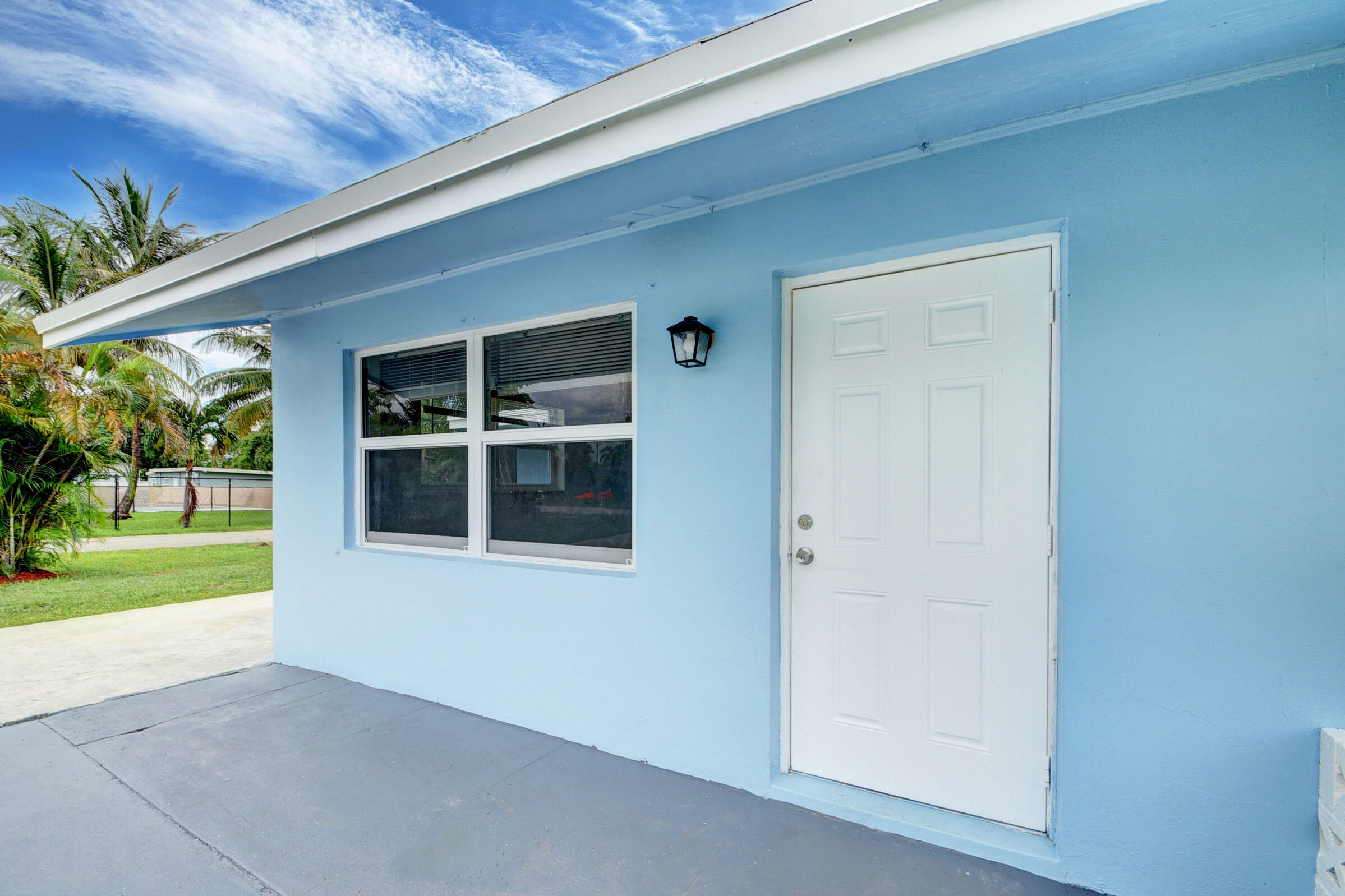 4258 Coconut Road Lake Worth, FL 33461 - Photo 5 of 50 04_duplex (4)