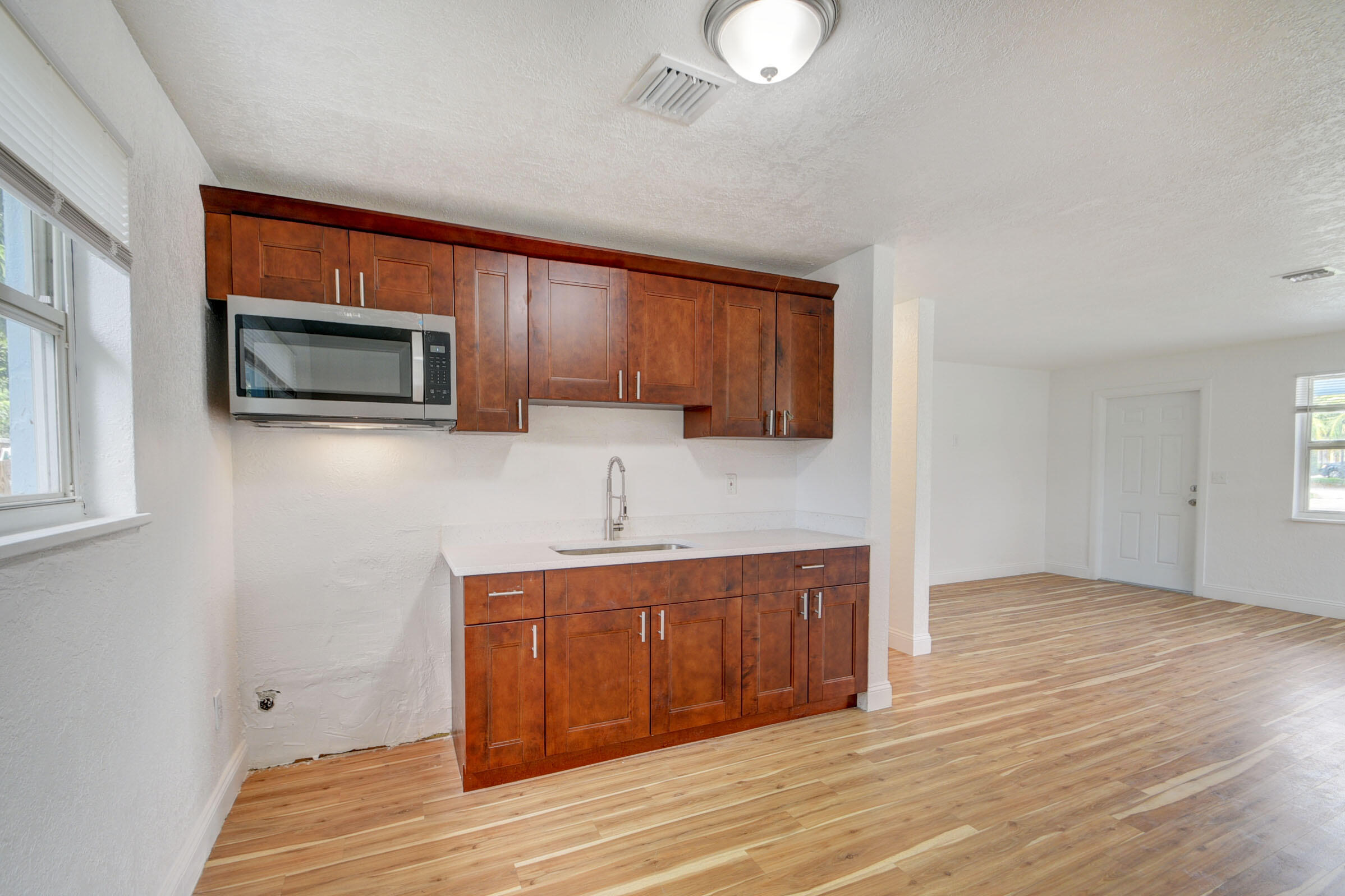 4258 Coconut Road Lake Worth, FL 33461 - Photo 10 of 50 09_duplex (9)