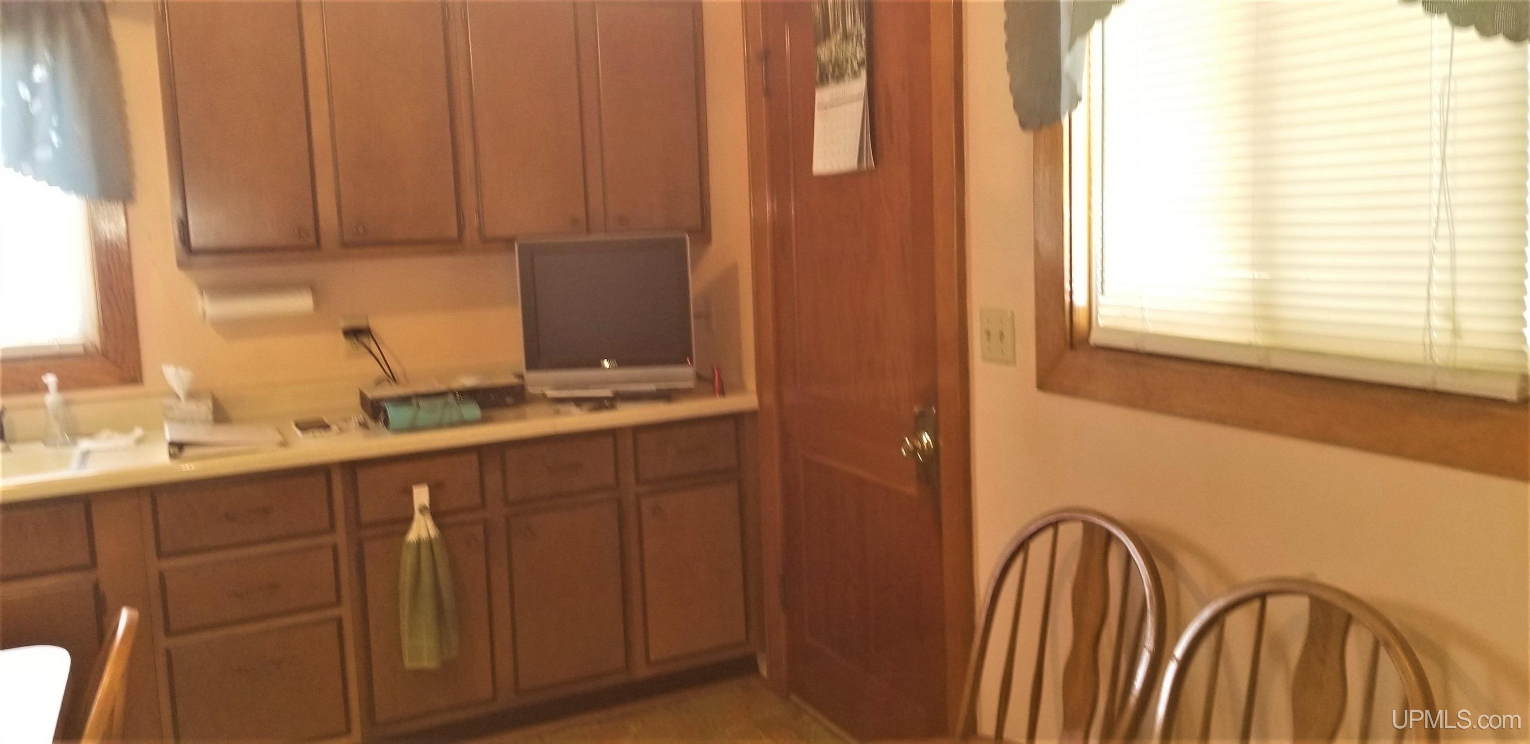 300 Rd PI Ishpeming, MI 49849 - Photo 11 of 29 Gallery Image 11