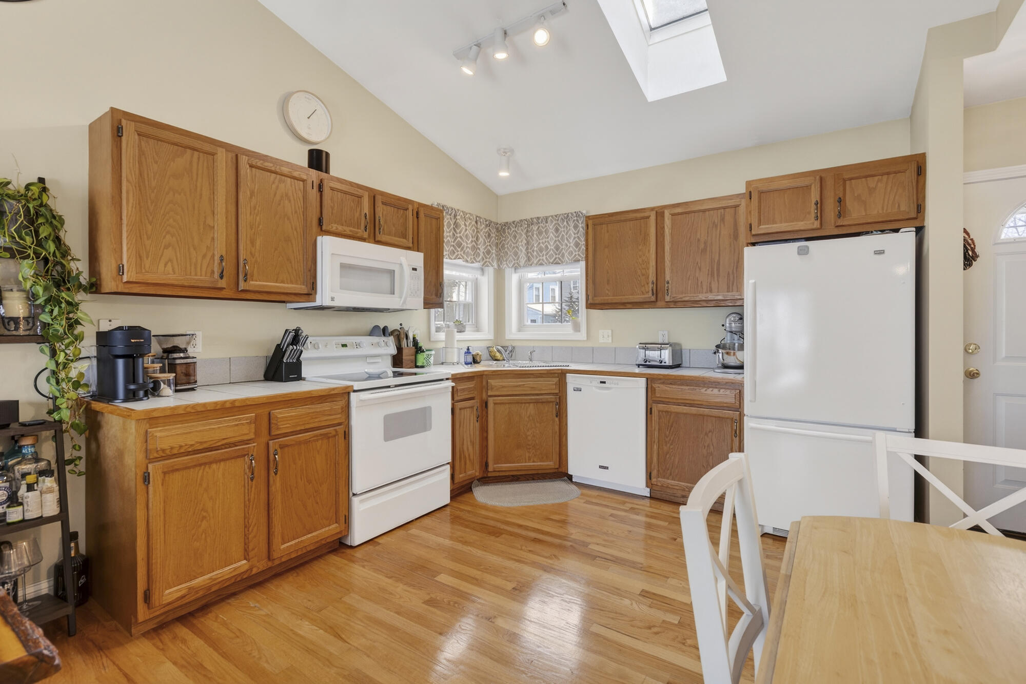 56 Robert Mills Road South Portland, ME 04106 - Photo 7 of 51 56 Robert Mills Rd._03