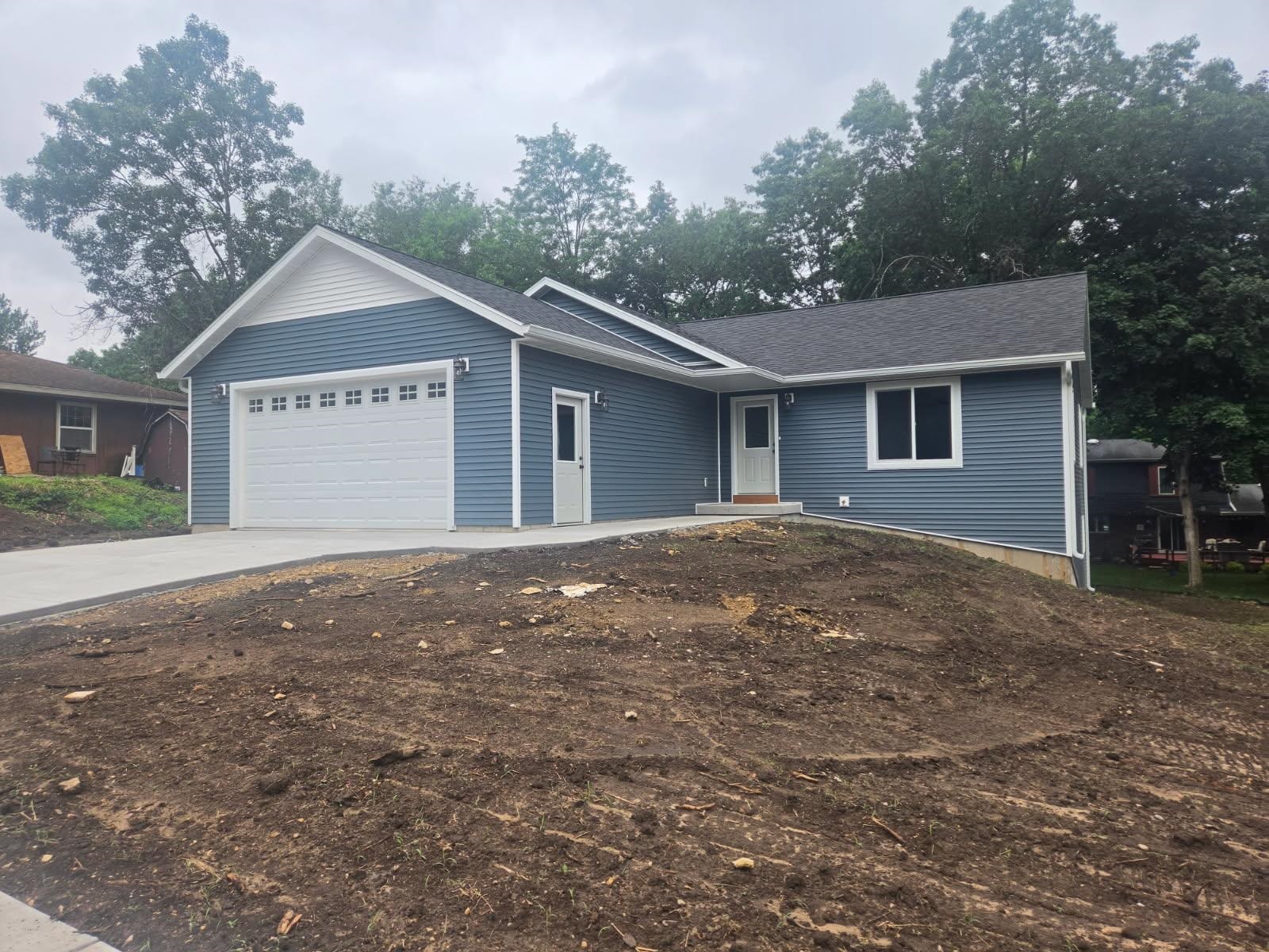 567 Ridge Street Reedsburg, WI 53959 - Photo 1 of 15
