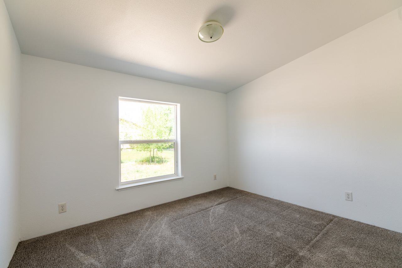 320 1/2 Rosevale Road Grand Junction, CO 81507 - Photo 12 of 34 Gallery Image 12