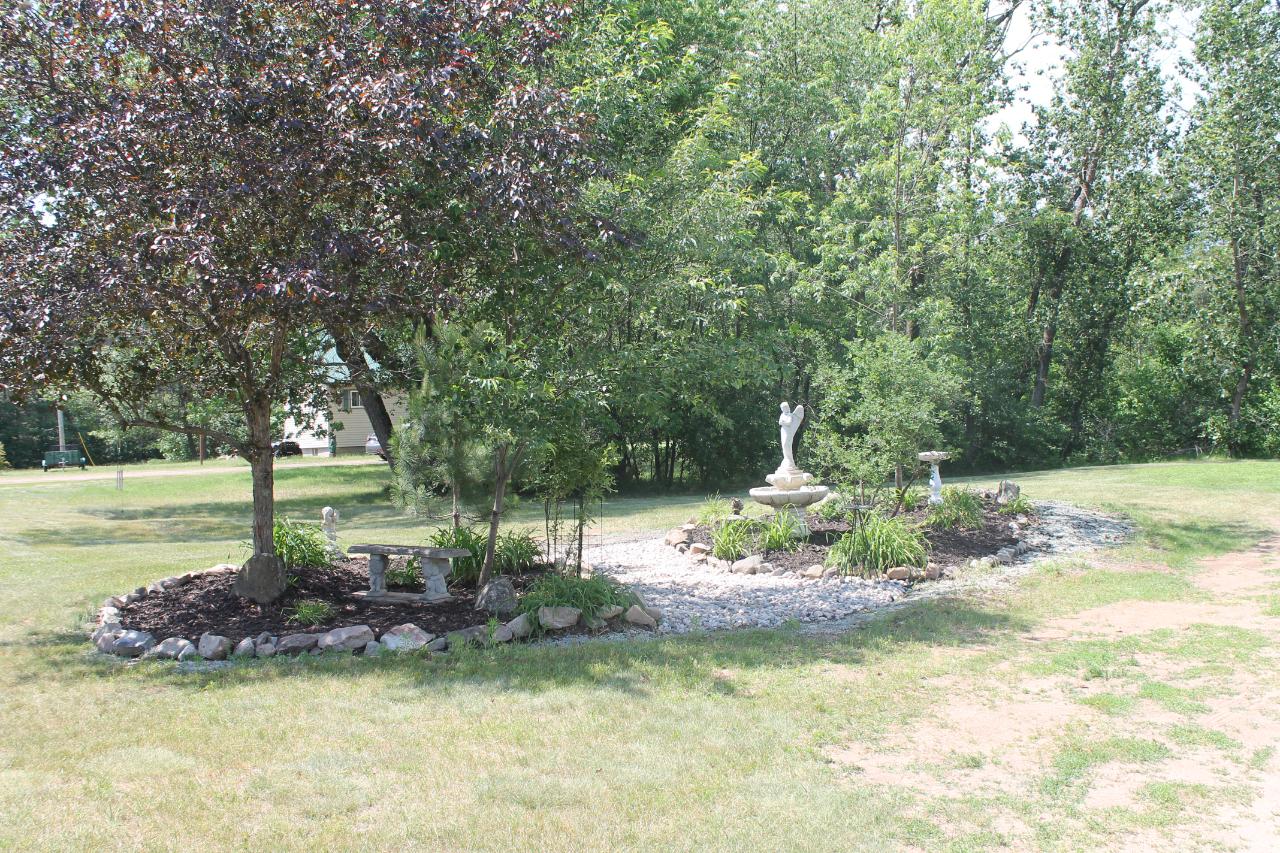 W5884 Muskellunge Lake Road Tomahawk, WI 54487 - Photo 5 of 29 Gallery Image 5
