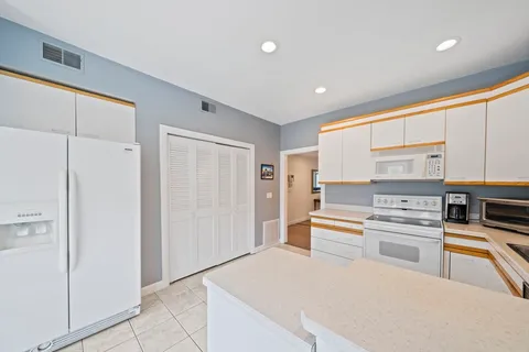 $549,900 | 72 Kim Terrace, Unit C, Stoughton, MA 02072