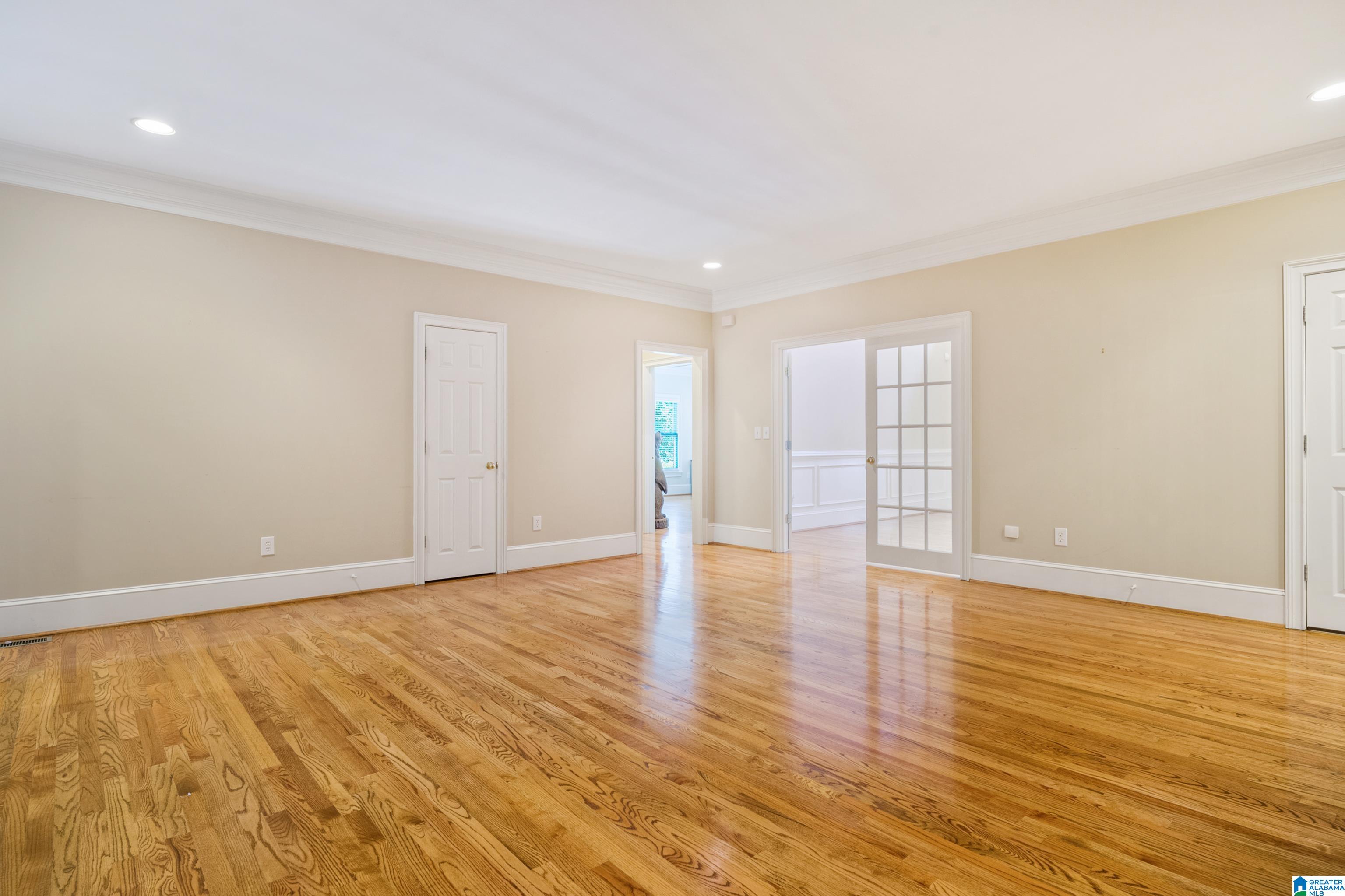 164 Windsor Lane Pelham, AL 35124 - Photo 4 of 50