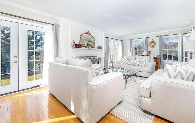 $2,150,000 | 239 Good Hill Road, Roxbury, CT 06783