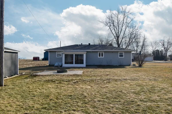 $184,900 | 1017 Florence Avenue, Chenoa, IL 61726