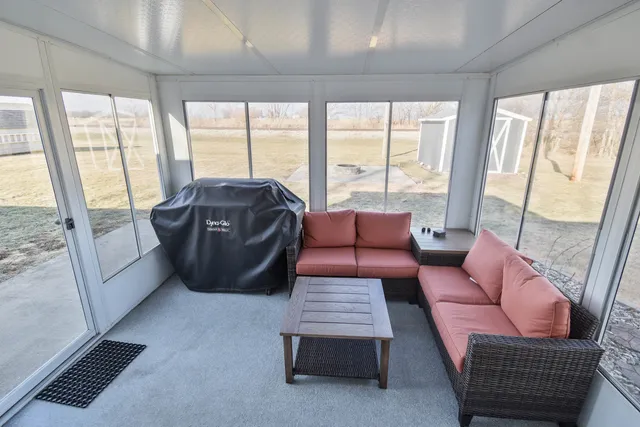 $184,900 | 1017 Florence Avenue, Chenoa, IL 61726