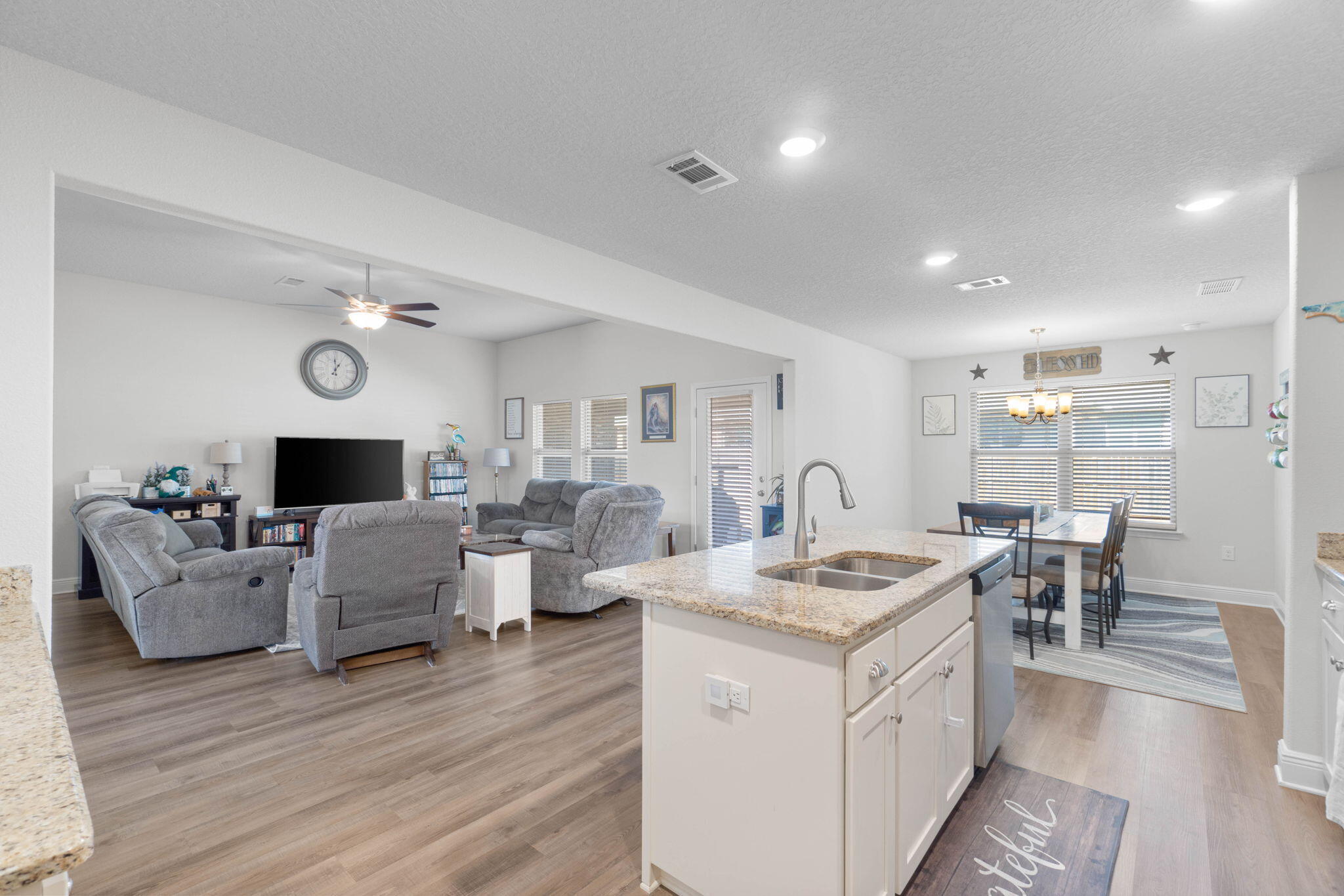 2609 Prominence Lane Crestview, FL 32536 - Photo 11 of 39 10-web-or-mls-Final-7