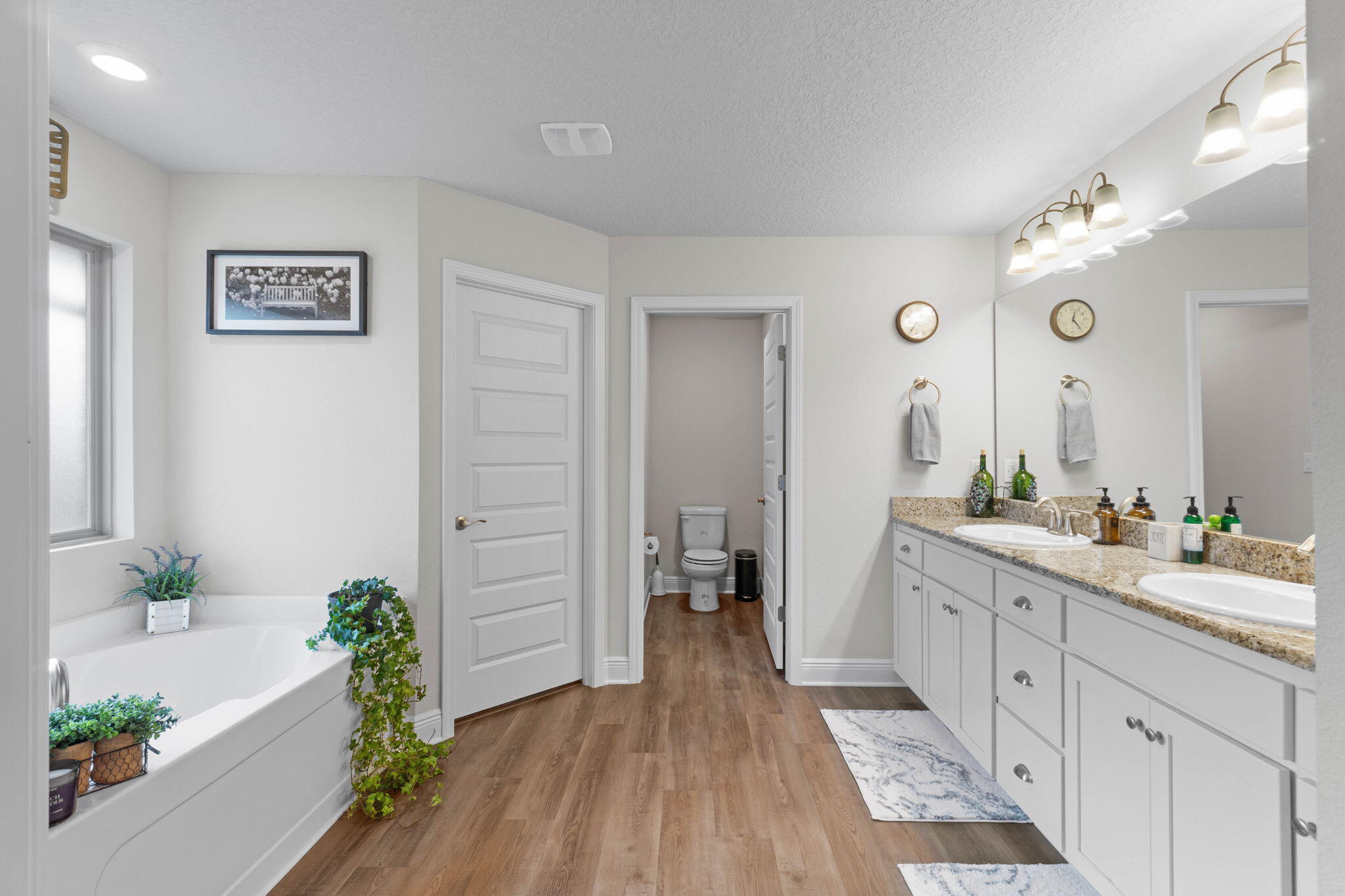 2609 Prominence Lane Crestview, FL 32536 - Photo 21 of 39 20-web-or-mls-Final-18