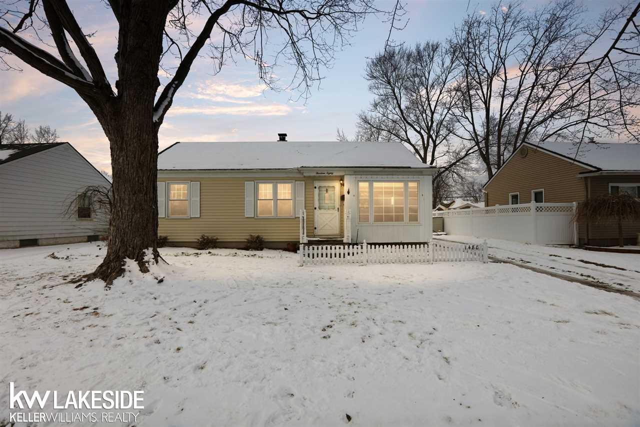 1480 Hampton Road Mount Clemens, MI 48043 - Photo 4 of 28 50033268-3.JPG