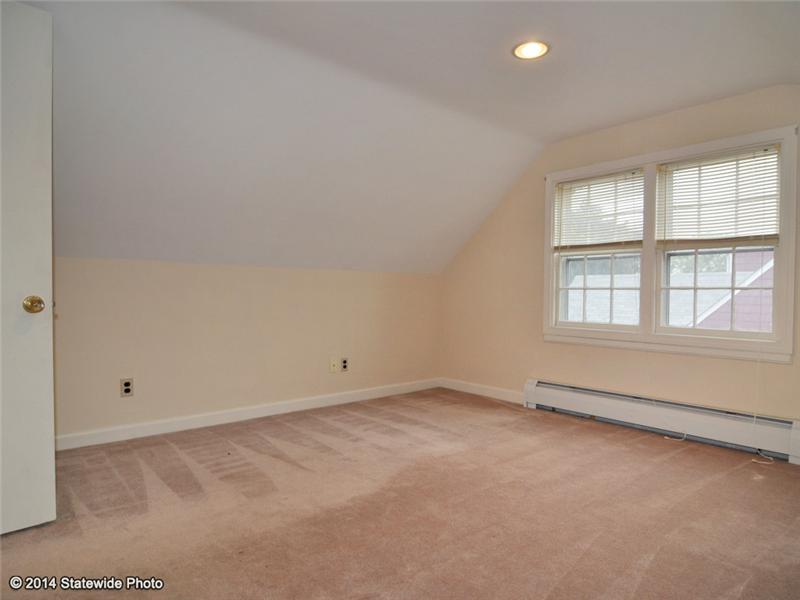 89 Kenyon Road Cranston, RI 02910 - Photo 22 of 25 Bedroom.