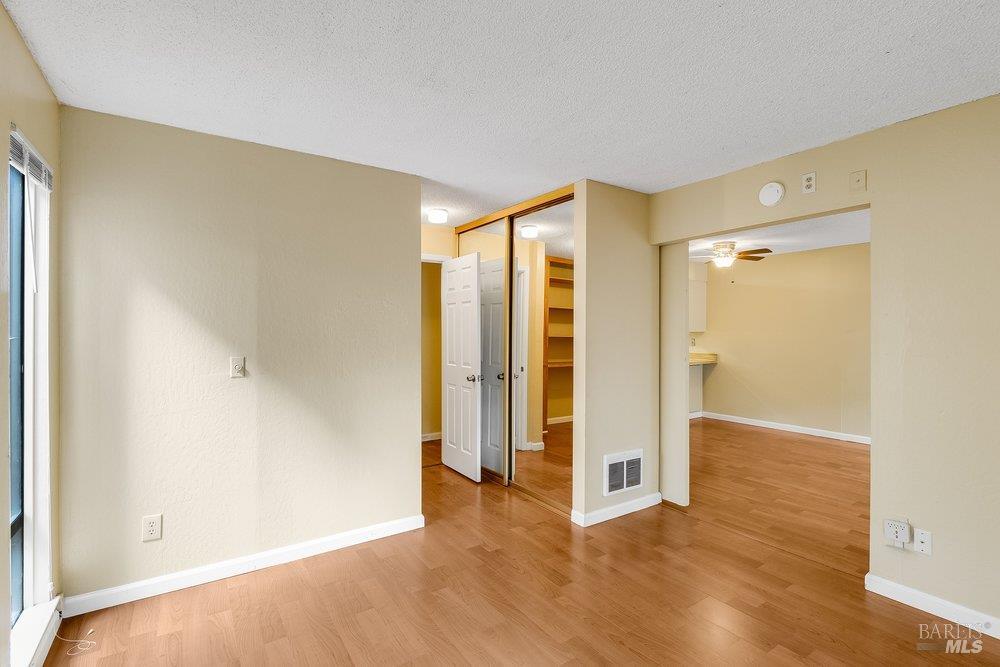 900 Southampton Road, Unit 11 Benicia, CA 94510 - Photo 14 of 36