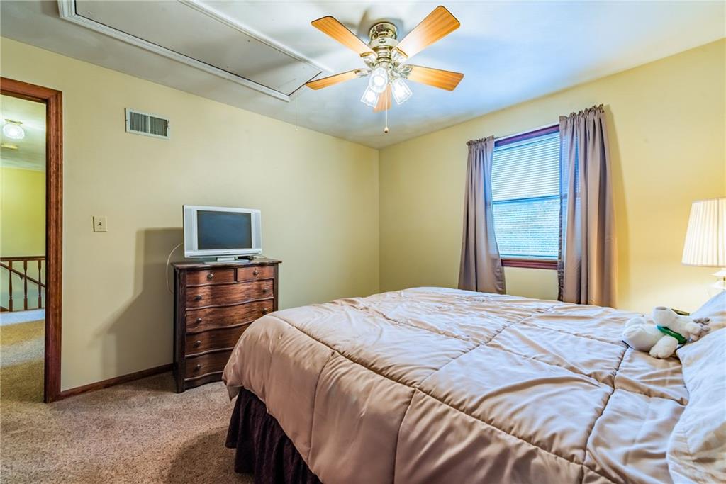 3008 Hyland Road Irwin, PA 15642 - Photo 19 of 24 Gallery Image 19
