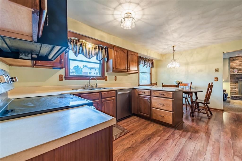 3008 Hyland Road Irwin, PA 15642 - Photo 3 of 24 Gallery Image 3