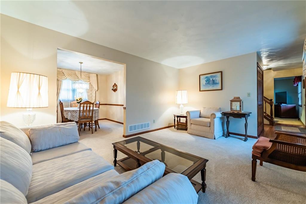 3008 Hyland Road Irwin, PA 15642 - Photo 7 of 24 Gallery Image 7
