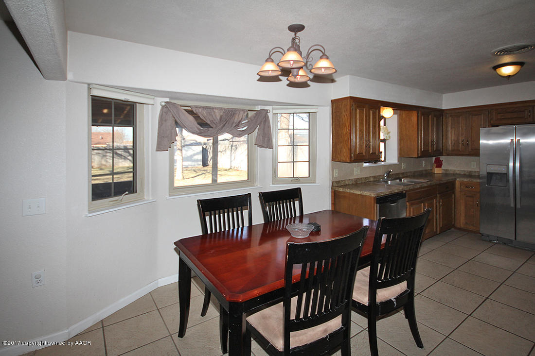 8124 Santa Fe Trail Amarillo, TX 79110 - Photo 13 of 29 Dining Area2
