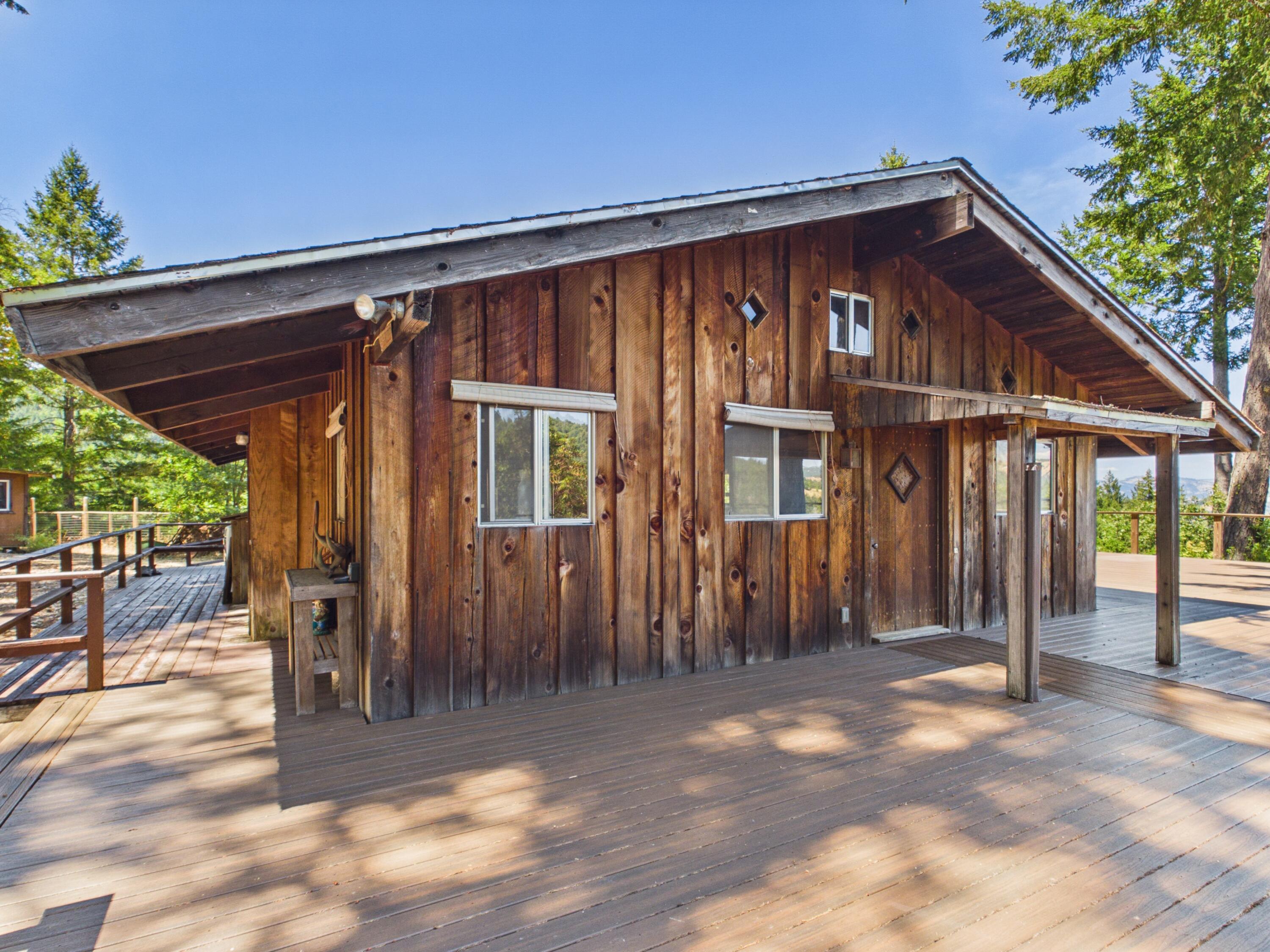 11551 Drewry Road Garberville, CA 95542 - Photo 58 of 87