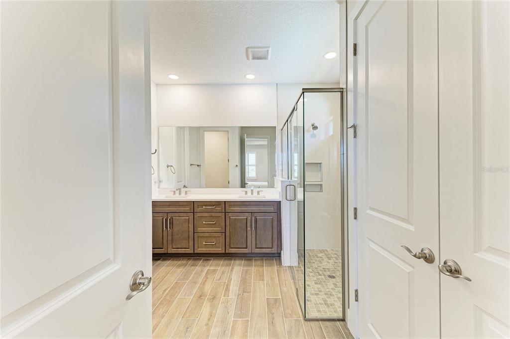 18530 Midsummer Place Venice, FL 34293 - Photo 33 of 100 Gallery Image 33