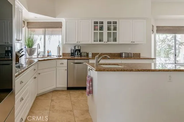 $6,200 | 44451 Kings Canyon Lane, Palm Desert, CA 92260