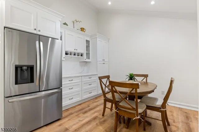 $900,000 | 1 Bentley Drive, Franklin Lakes, NJ 07417