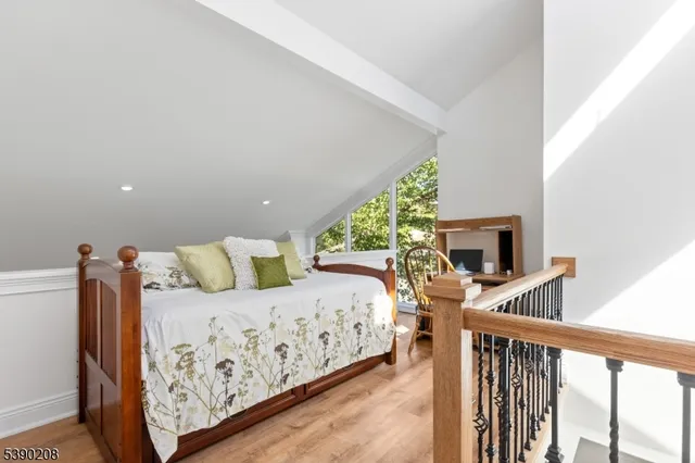 $900,000 | 1 Bentley Drive, Franklin Lakes, NJ 07417