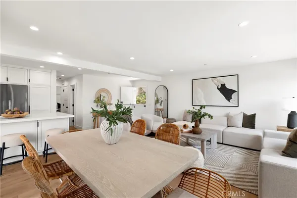 $6,000 | 246 Fairview Street, Unit LOWR, Laguna Beach, CA 92651