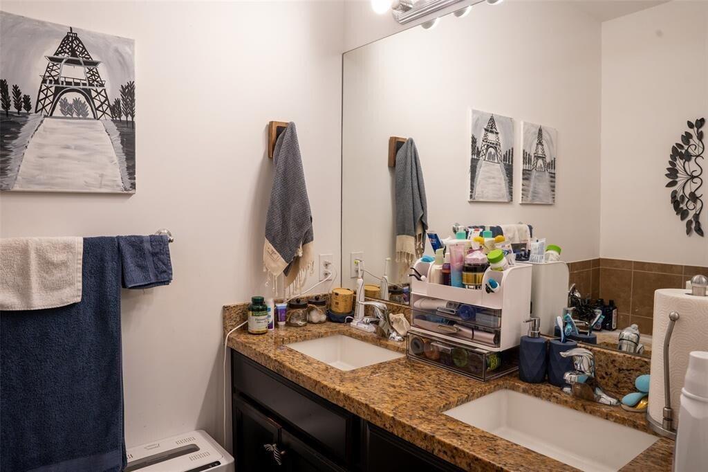 2667 Southwest 118 Road Miramar, FL 33025 - Photo 15 of 30 Uploaded Pic 16