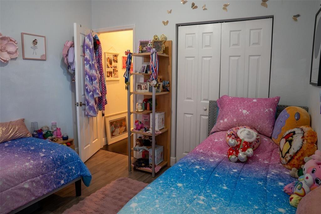 2667 Southwest 118 Road Miramar, FL 33025 - Photo 16 of 30 Uploaded Pic 17