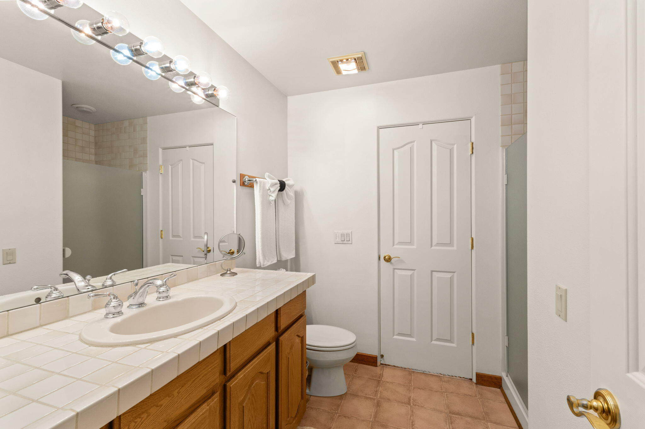 201 Blue Bell Road Sun Valley, ID 83353 - Photo 24 of 34 Guest Bath 1