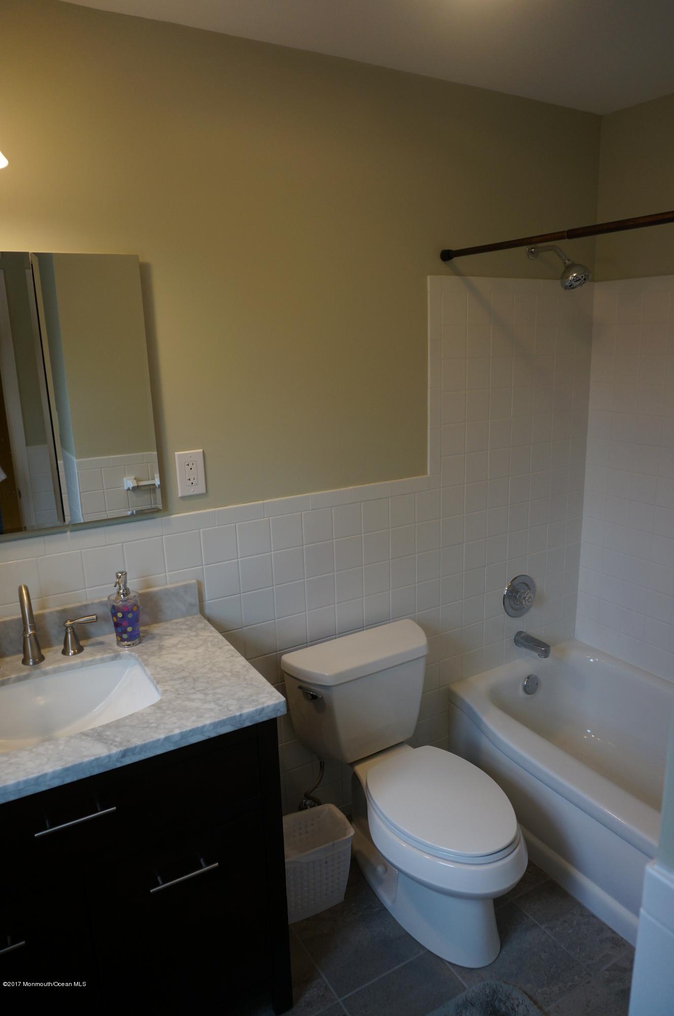 540 Somerville Road Bridgewater, NJ 08807 - Photo 14 of 22 upstair bath