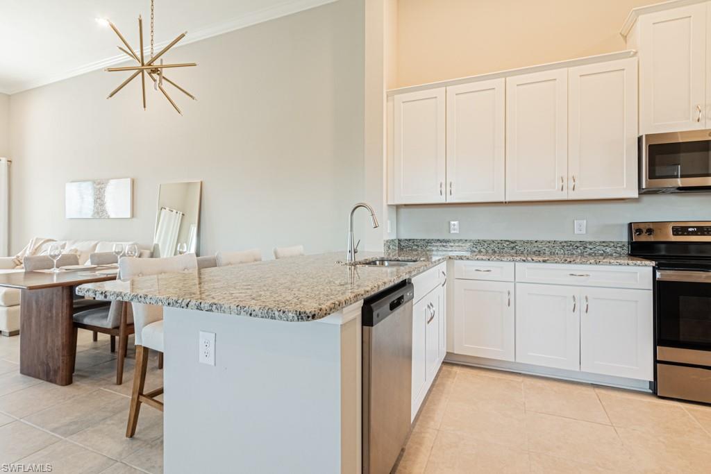 9402 Pocida Court, Unit 201 Naples, FL 34119 - Photo 13 of 27