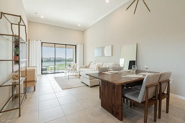 $4,000 | 9402 Pocida Court, Unit 201, Naples, FL 34119