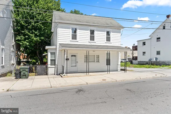 $229,900 | 229 South Mulberry Street, Hagerstown, MD 21740