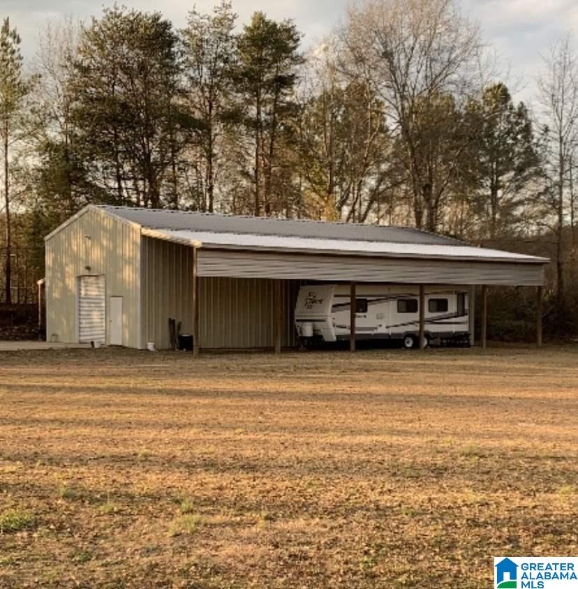 10474 Choccolocco Road Anniston, AL 36207 - Photo 3 of 21