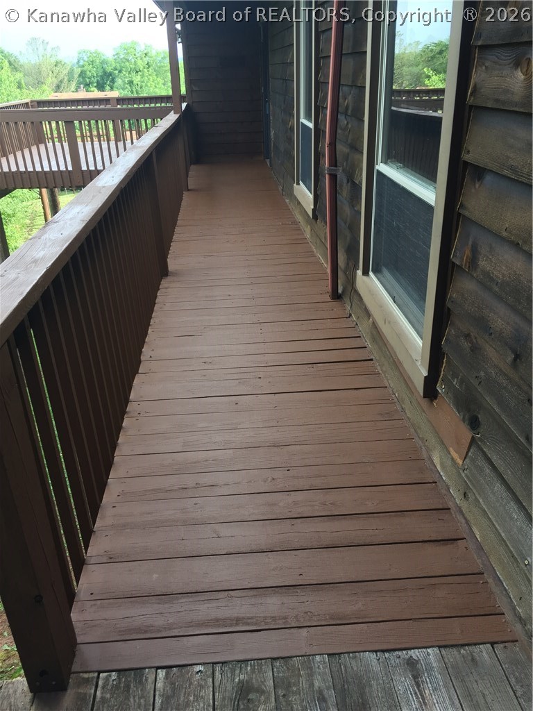 402 Powderhorn Road Charleston, WV 25314 - Photo 26 of 29 boardwalk to the front door.