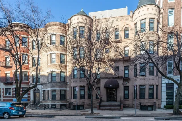 $4,025 | 45 Westland Avenue, Unit 4, Boston, MA 02115